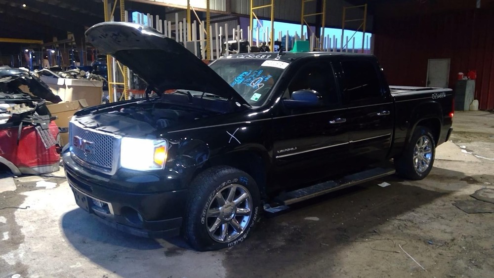 Used Telematics Interface Module fits: 2011 Gmc Sierra denali 1500 Communication