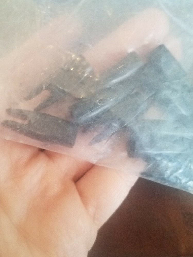 1 dozen 5/16 Black Snap On Hunting