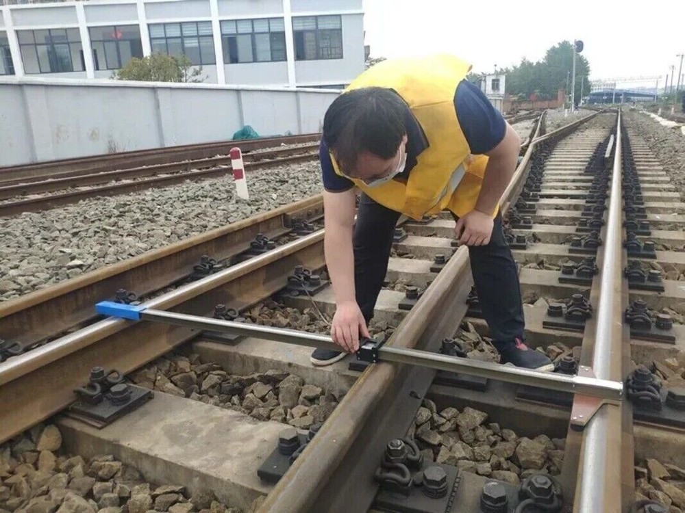 Pointer Type Railway Electronic Rail Temperature Gauge Rail Thermometer