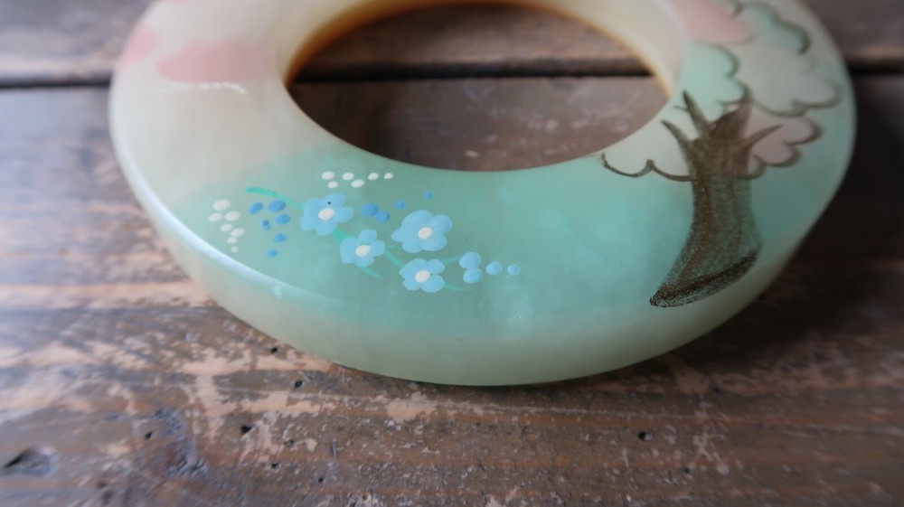 Painted Jade Wall Hanging 5.5"