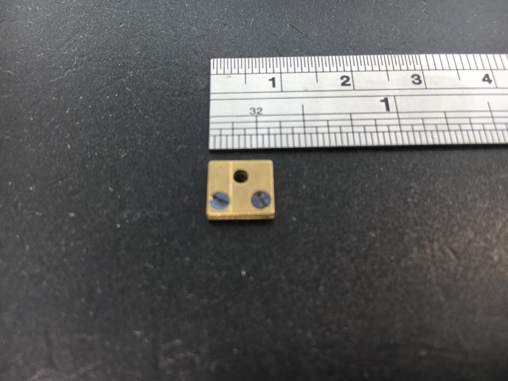400 Day Clock Top Block 7.5 mm x 8.0mm 