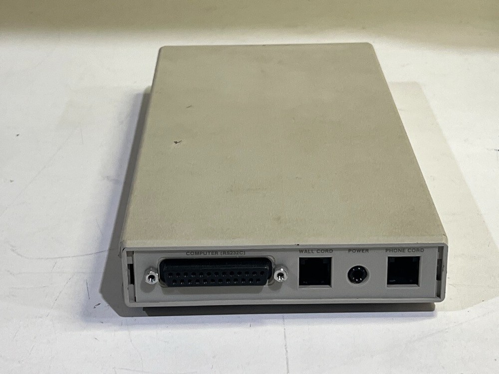 Vintage Novation Smart-Cat Plus Modem with Software & Manual - AS-IS