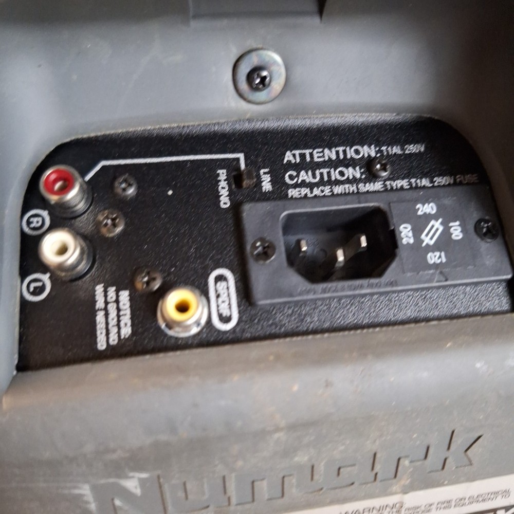 Defective Numark ttx turntable NOT Power TESTED Read Description