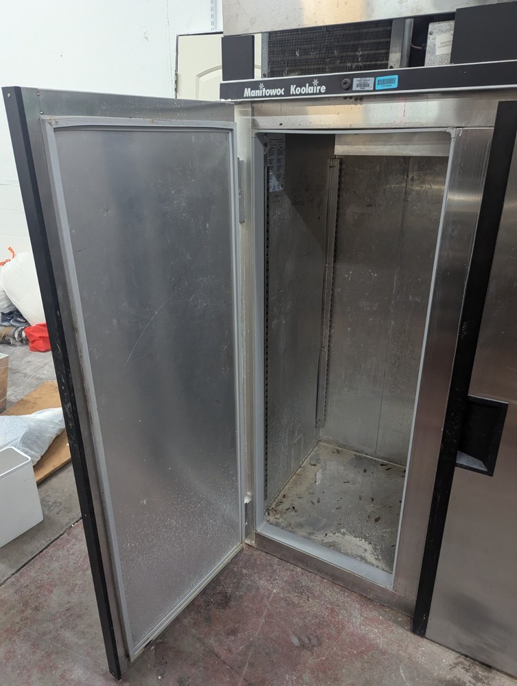 Assorted Restaurant Equipment