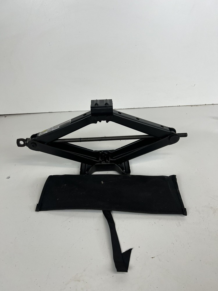 2012-2022 Honda CRV Genuine Jack Kit Tools