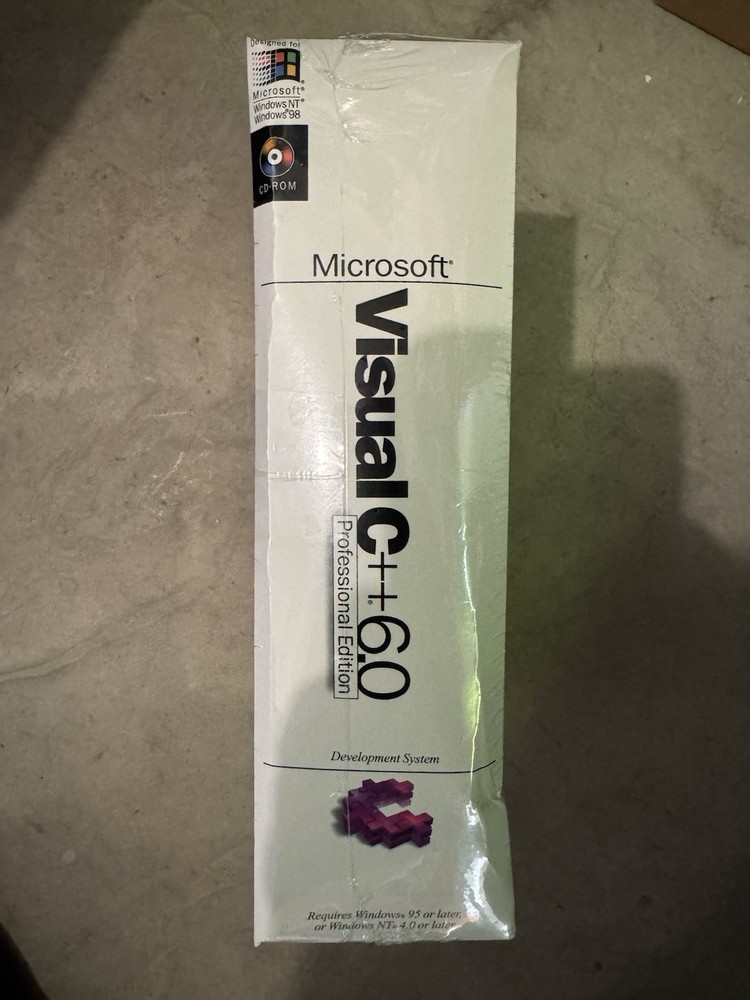 Microsoft Visual C++ 6.0 Professional Edition CD-ROM Retail for Windows 95/98/NT