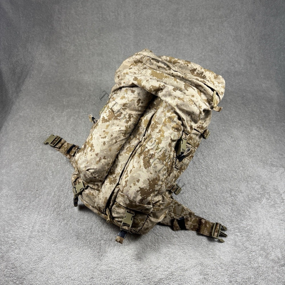 Mystery Ranch SATL Assault Pack (M, AOR1)
