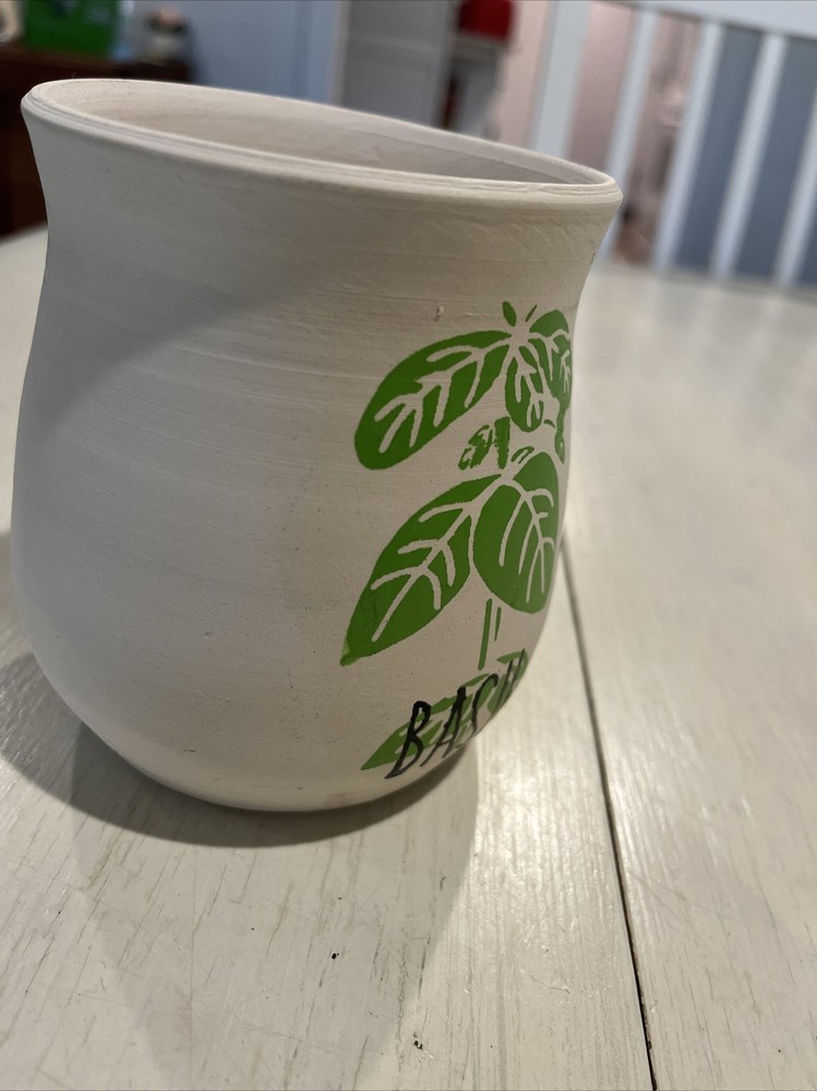 Paul B pottery Basil 4 1/2” planter Vintage 2007