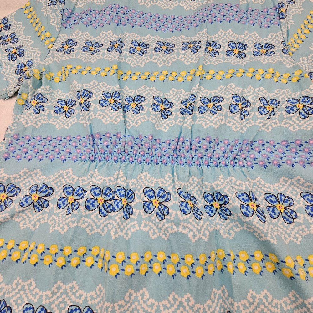 Dickies Womens Sm Scrub Top Multicolor Blue Striped Pit To Pit 18in Elastic Back