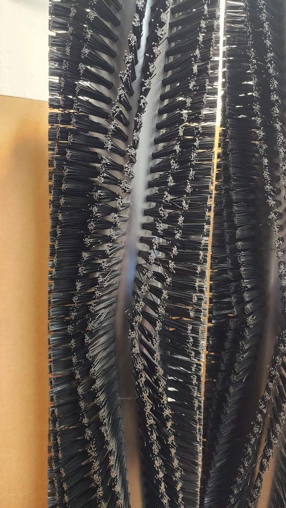 Cylindrical Brush 28", Minuteman e28 #7096 Black, Light- Medium *PI