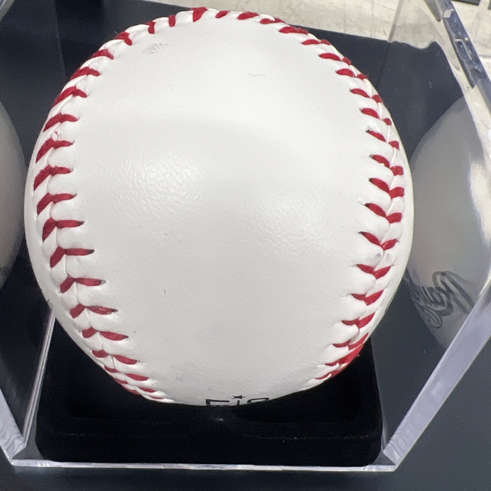 PRESIDENT DONALD TRUMP 2025 MAGA HAND SIGNED BASEBALL AUTO HOLO COA