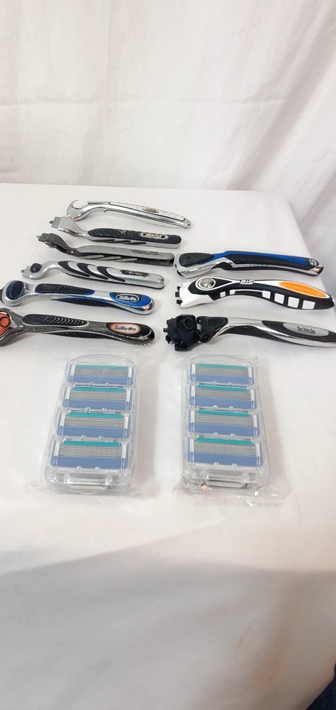 Gillette Proglide Handle / 8 Blades And More / READ AD
