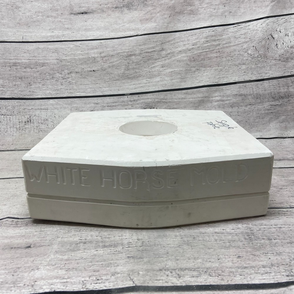 White Horse Mold Ceramic Casting Mold Simple Plate #1663