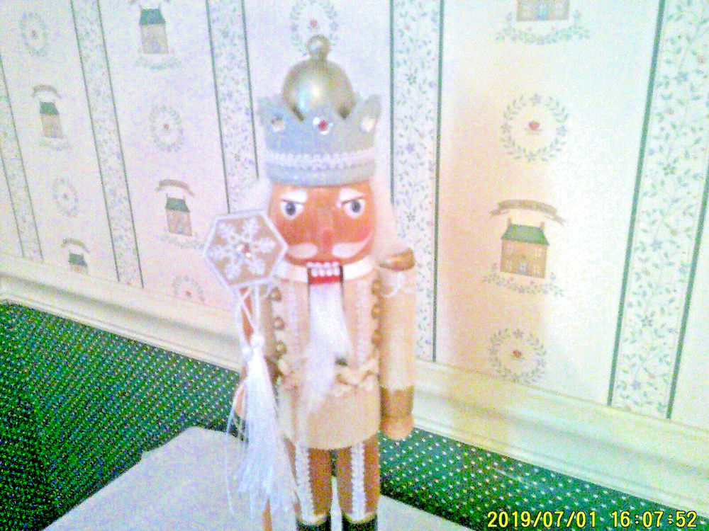 MACRAME' NUTCRACKER BY KURT ADLER-15"H-NEW IN BOX