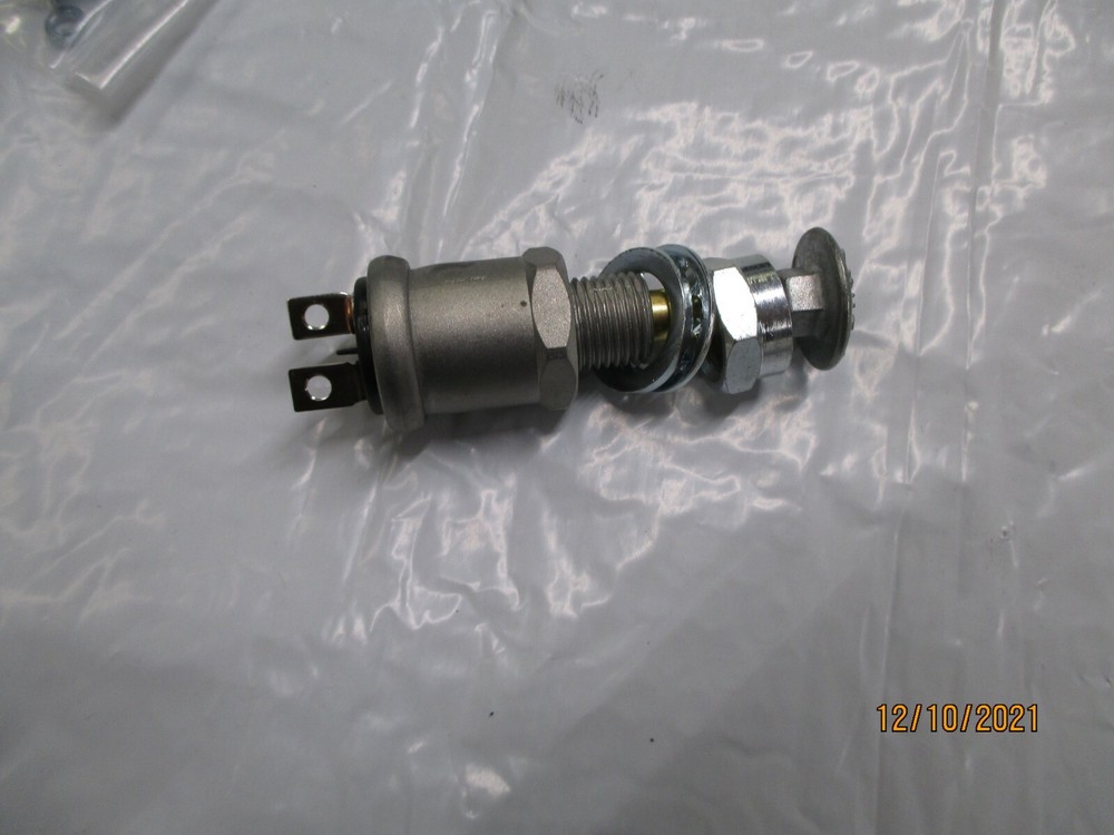 IHC, FARMALL PUSH/PULL BATTERY INGITION SWITCH 62801DC A,B,C,SC,AS,B,BN,M,H,100,