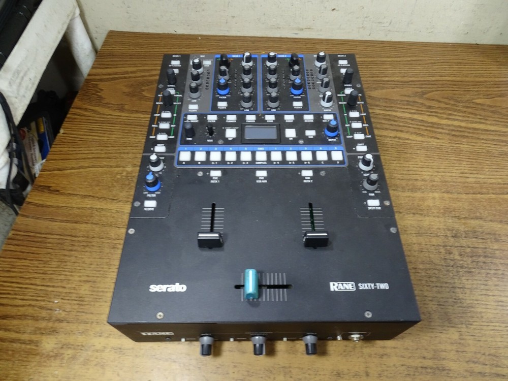 RANE SIXTY TWO DJ MIXER - SERATO