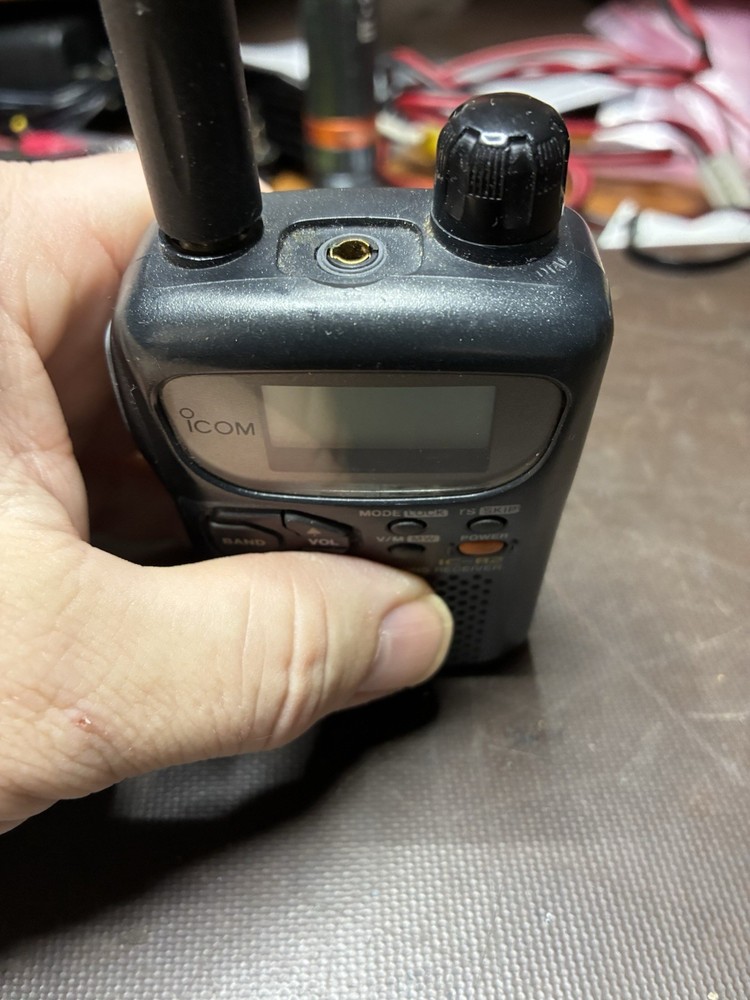 Icom IC-R2 Communications Receiver, Tested Working