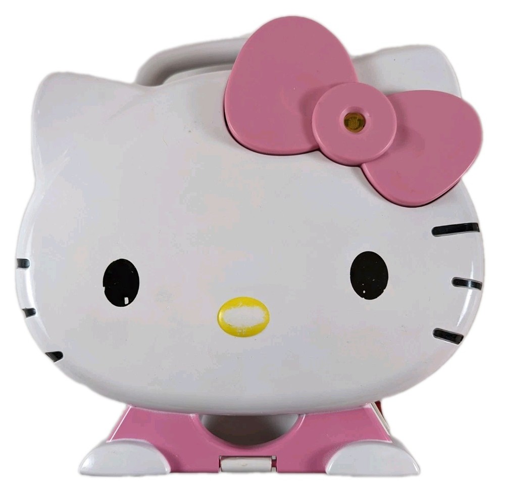 Hello Kitty Sanrio Cupcake Muffin Maker Clean Tested Pink Bakeware Kitchen Oven