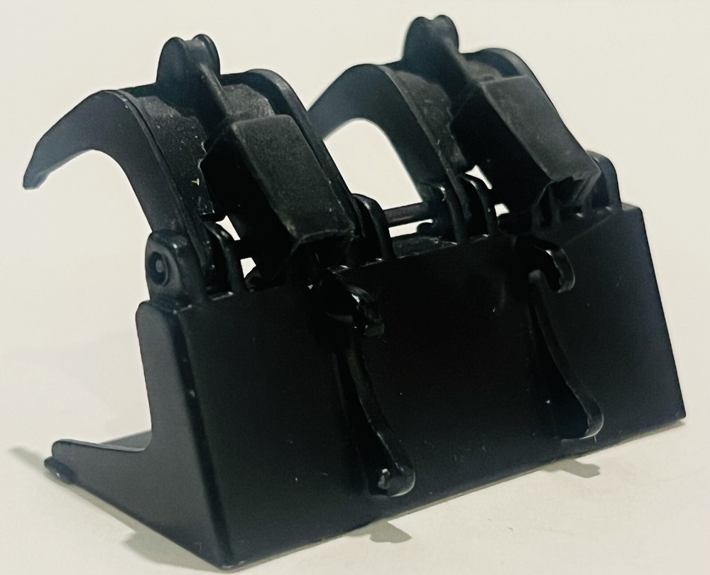 Norscot 1:32 Scale CAT 247B3 Multi Terrain Loader Grapple Bucket ATTACHMENT ONLY