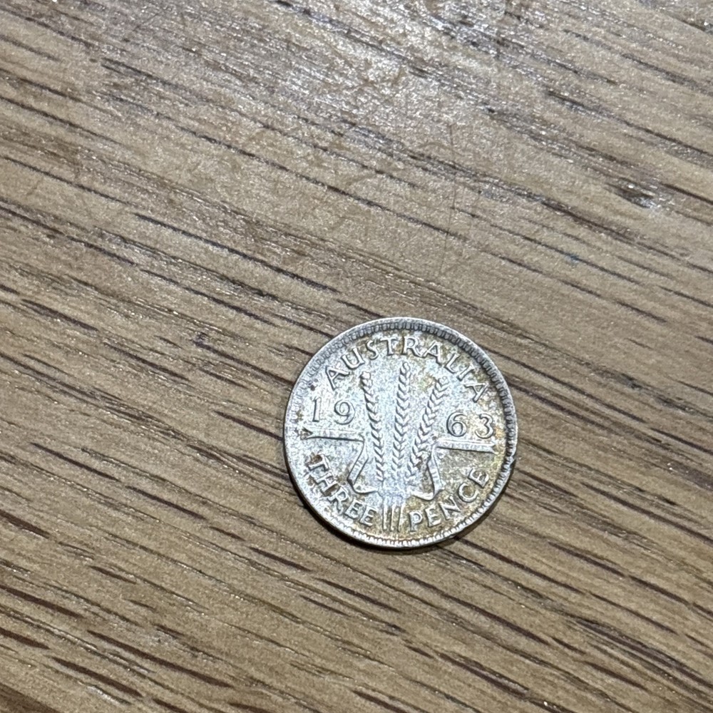AUSTRALIA 3 PENCE 1963 & 1960 Silver threepence