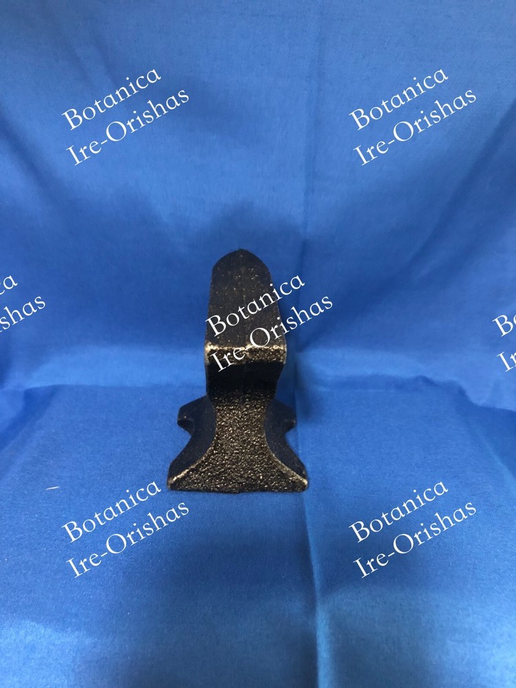 Yunque ANVIL FOR OGGUN OGUN RELIGION YORUBA IFA