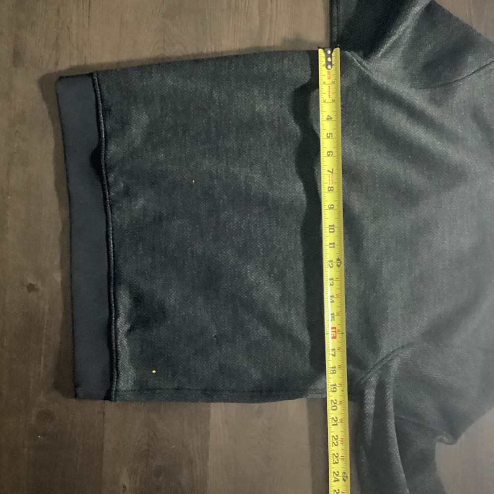 Under Armour Mens Black Jacket Size M