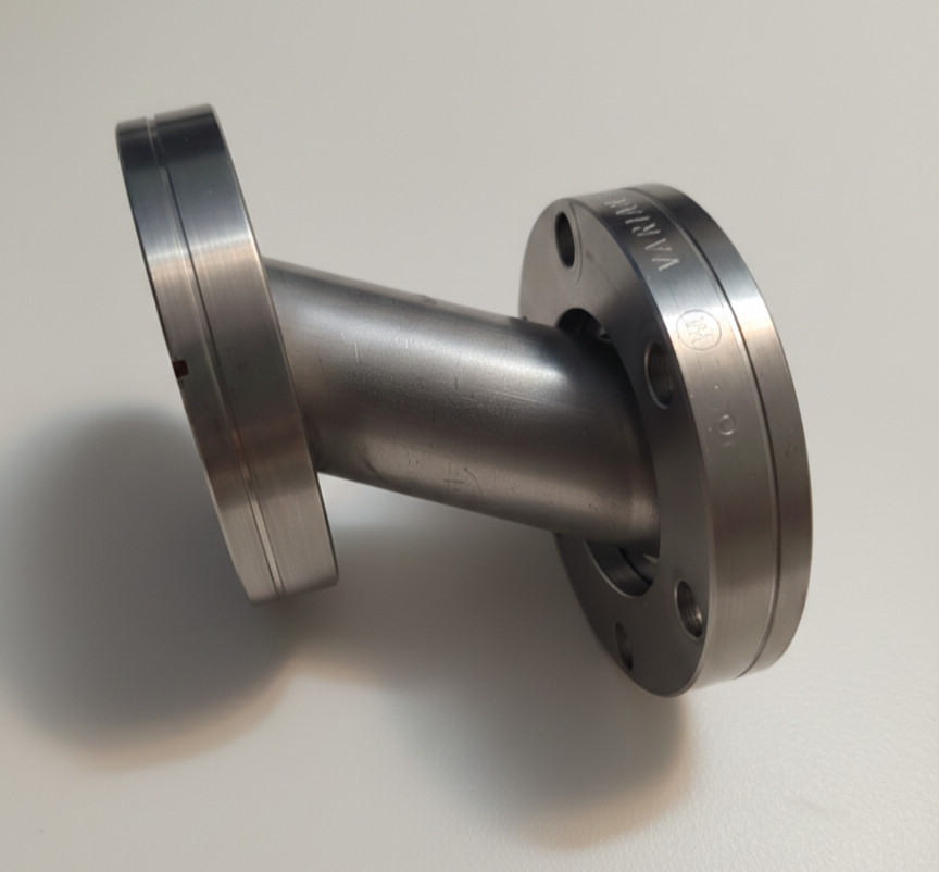 Varian 2.75" CF ConFlat 15° Elbow DN40CF 304SS UHV CONFLAT