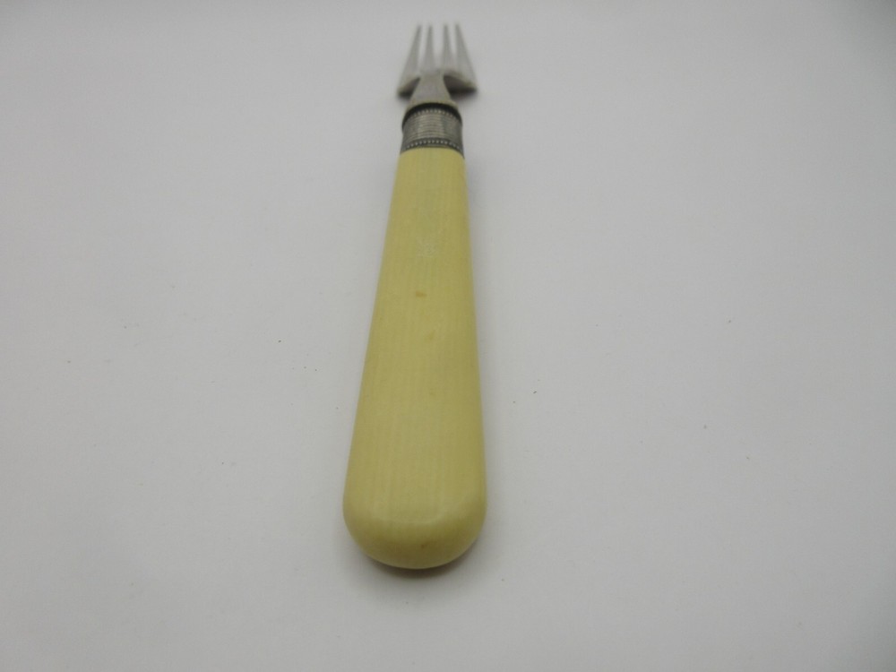 VTG EPNS Silver Finish Fork w/ Bakelite Buttercup Handle Unmarked Replacement