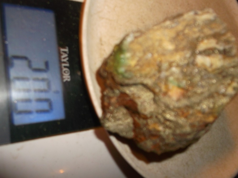 Gold, silver, copper, 200 grams samples ,ore high grade .