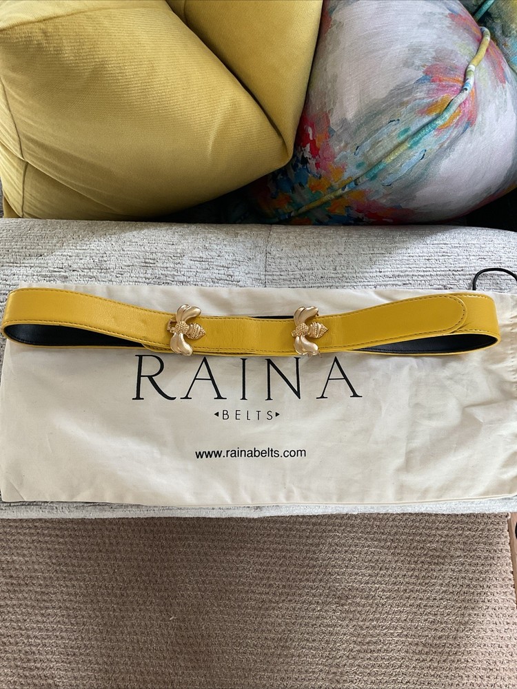 Raina Yellow Belt with Gorgeous Bees In Good Condition