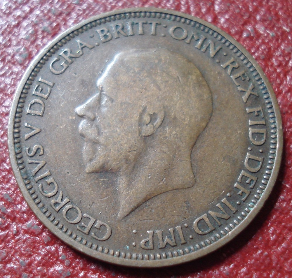1932 BRITISH HALF PENNY IN VG CONDITION