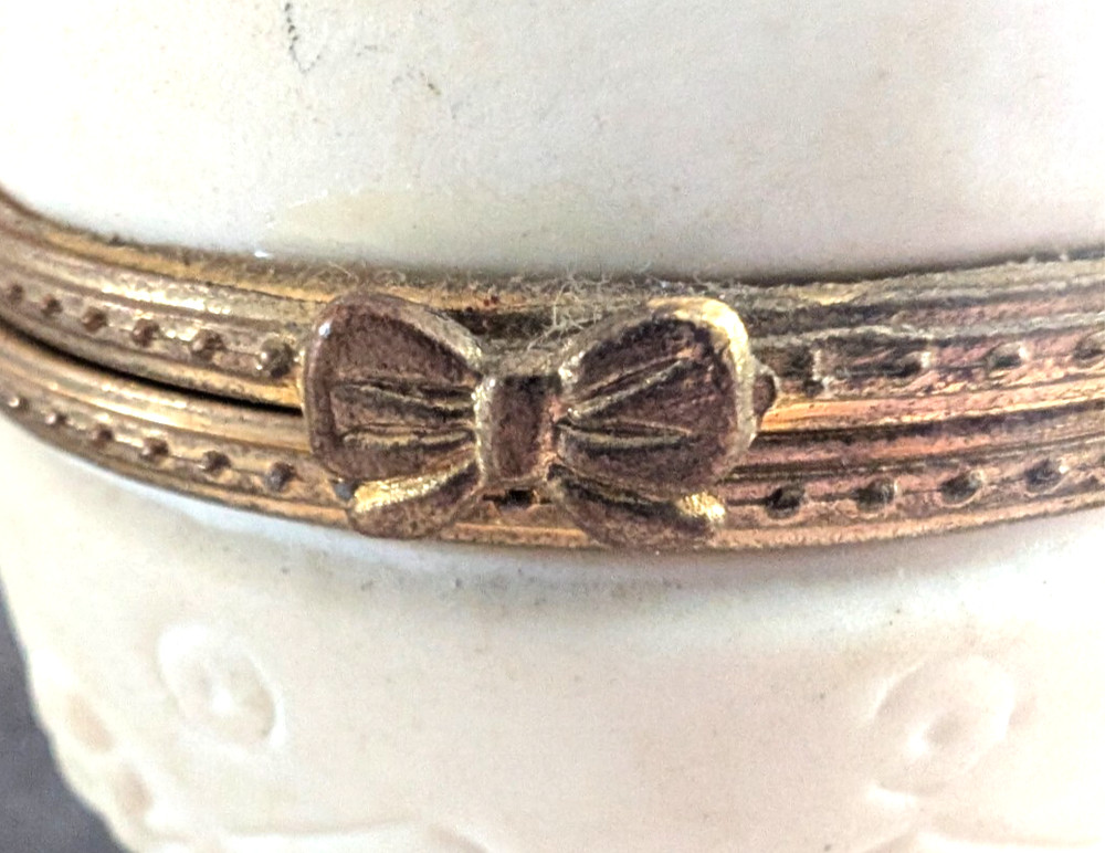 Decorative Dresser Pin Box