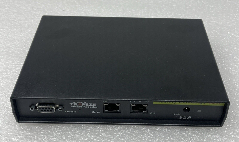Trapeze Smart Mobile MXR-2 Mobility Exchange WLAN Controller   No Power Cord
