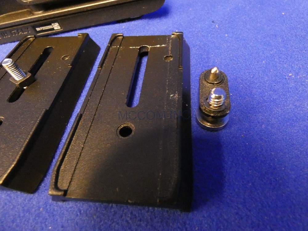 Manfrotto MS050M4-Q5 L Bracket Qty 2 READ AD