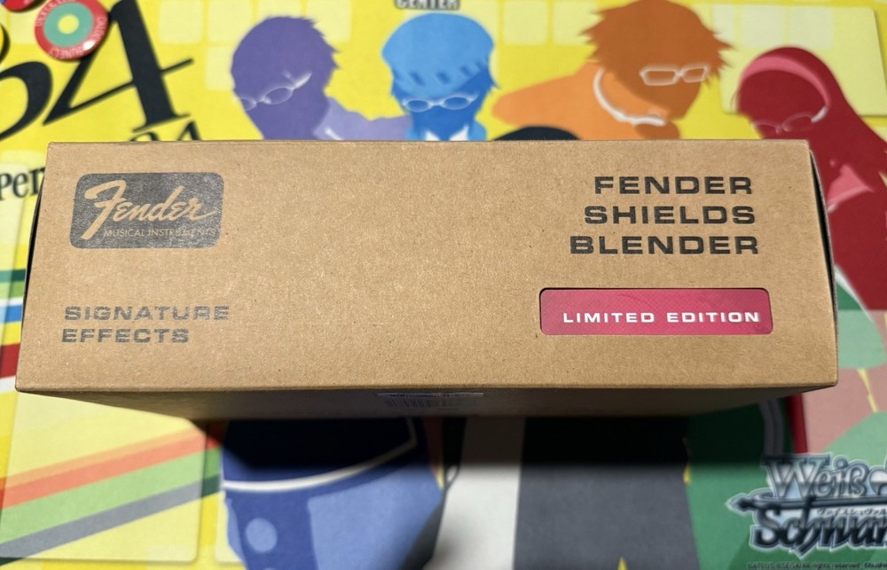 Fender Shields Blender Limited Edition Signed USB 43/100