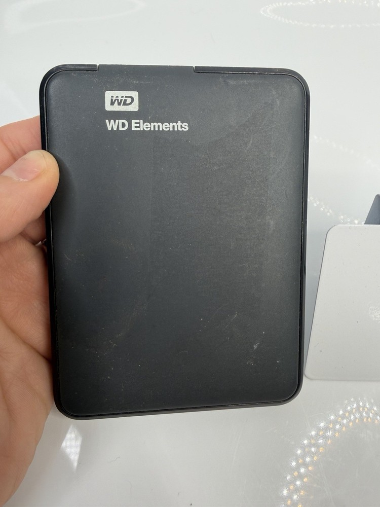 Western Digital WD Elements 500GB USB 3.0 External HDD Black 2.5" - Tested