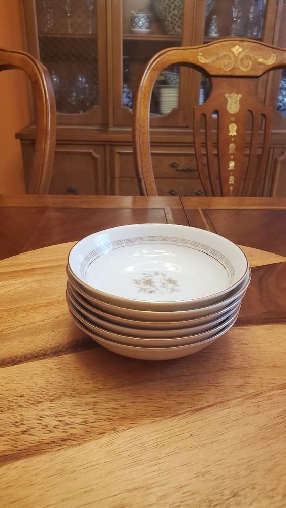 Salisbury by WENTWORTH Dessert Bowls