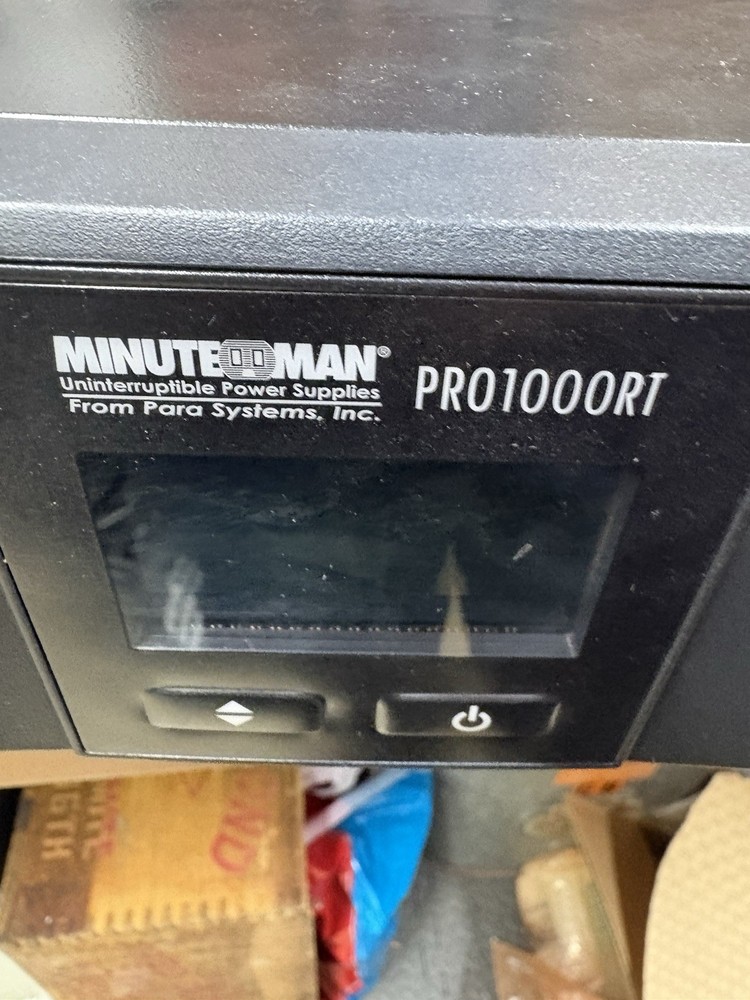 Minuteman PRO 1000RT 8-Outlet USB ( No Batteries)