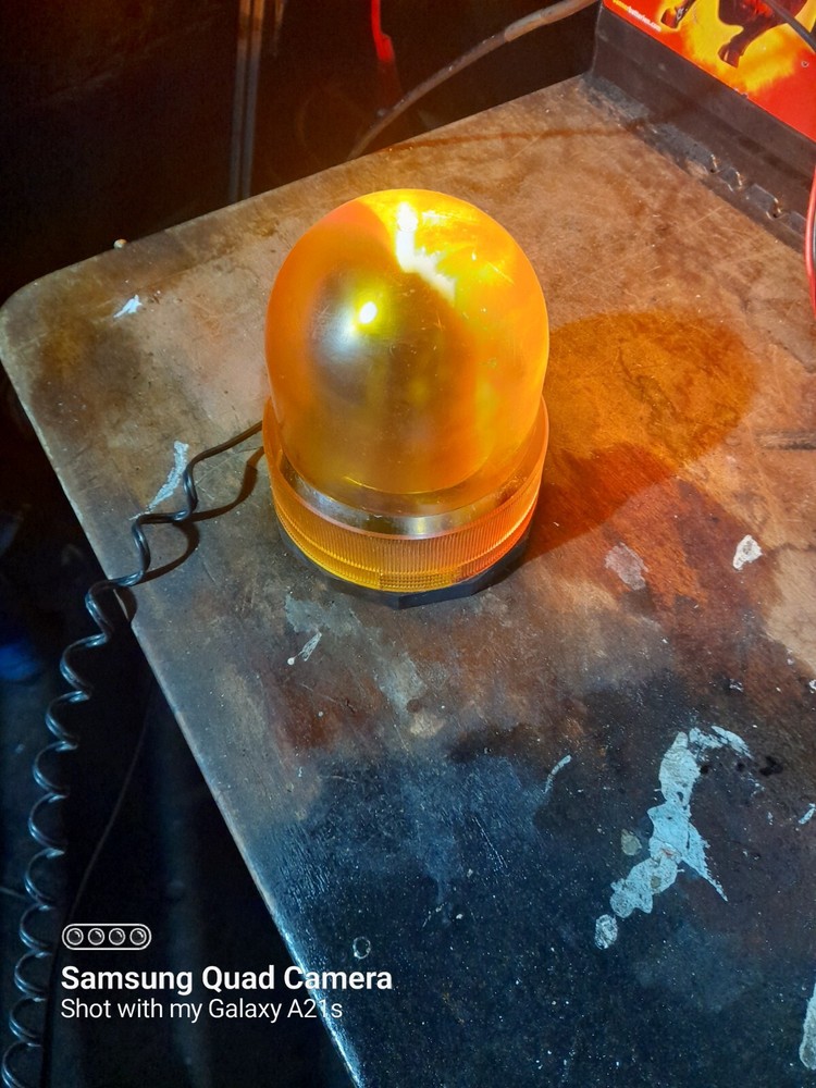 vintage moflash rotoflash emergency light