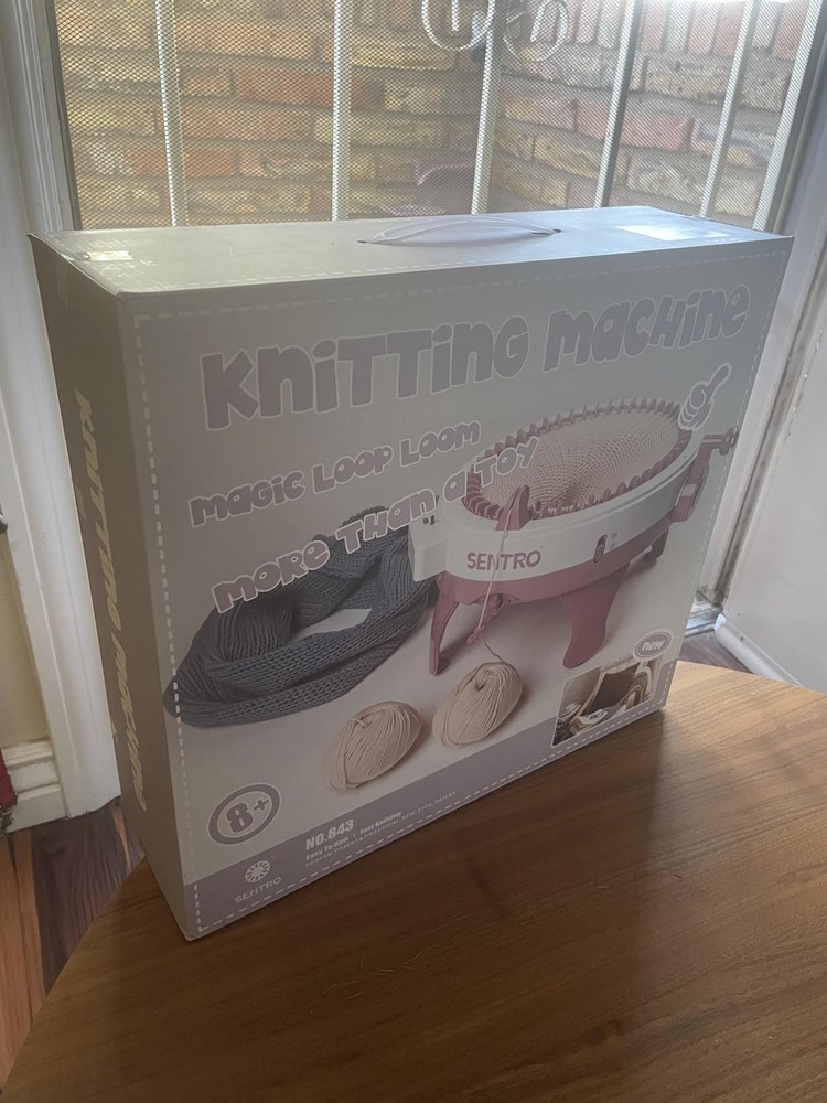 Sentry Knitting Machine New In Box Unopened