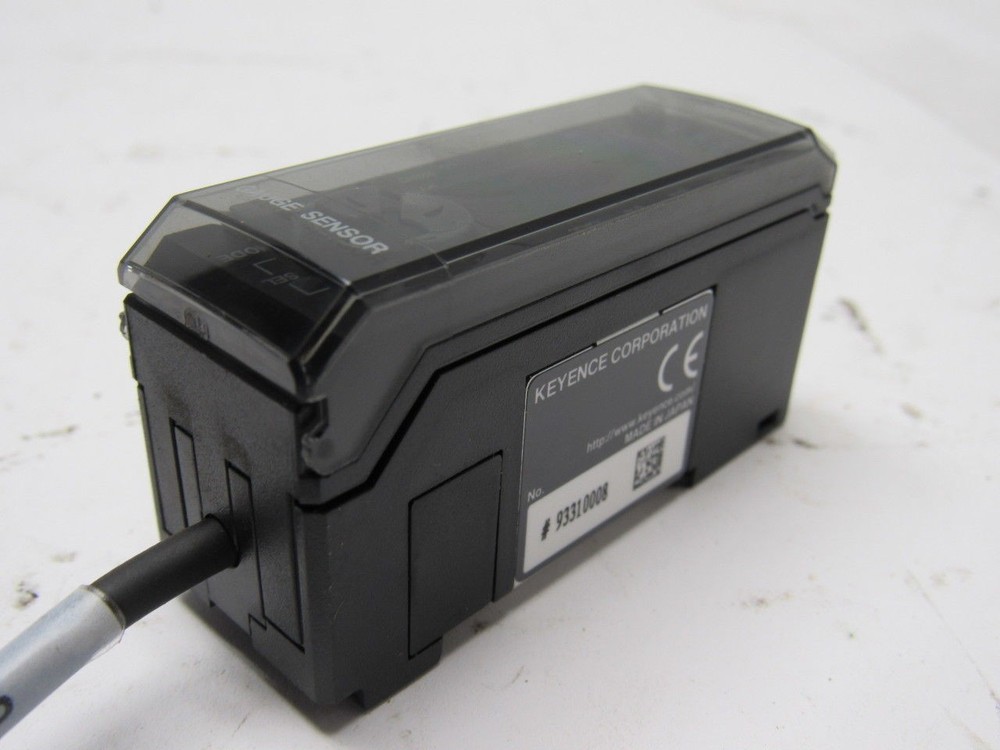 Keyence GT-72AP Amplifier Unit DIN Rail Type