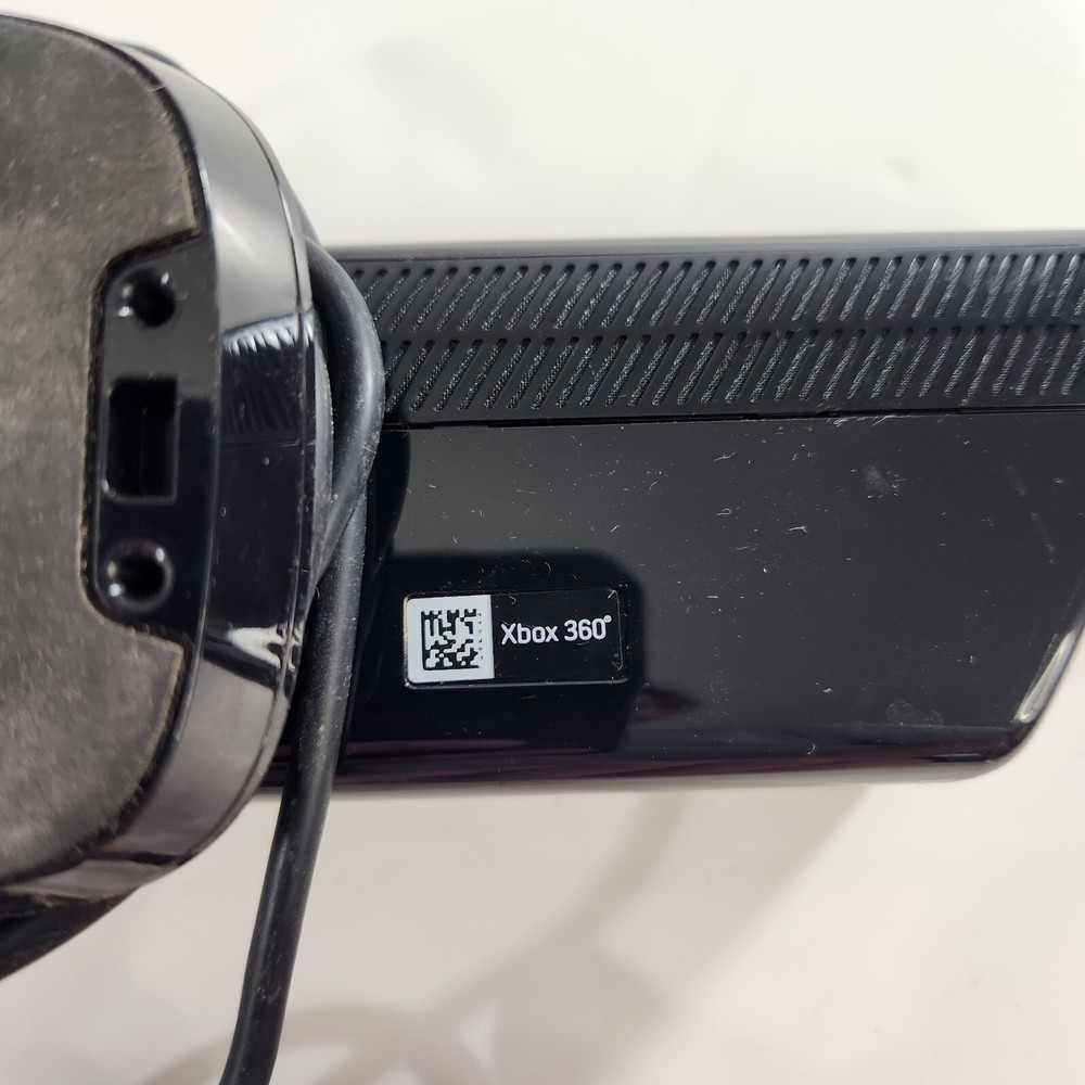 Xbox 360 Kinect Microsoft Model 1414 Motion Sensing Gaming Controller Untested