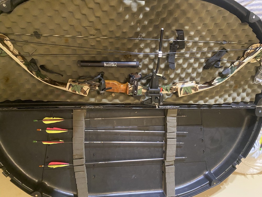 Bullet 225 compound bow left hand used READ DESCRIPTION