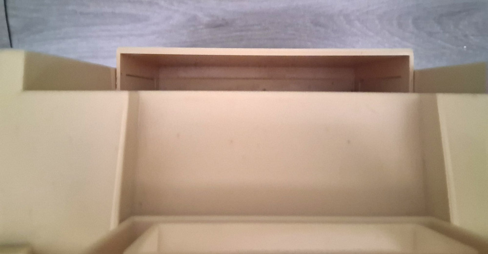 Vintage Sewing Box Caddy Folding 50 Spool Thread Bobbin Organizer
