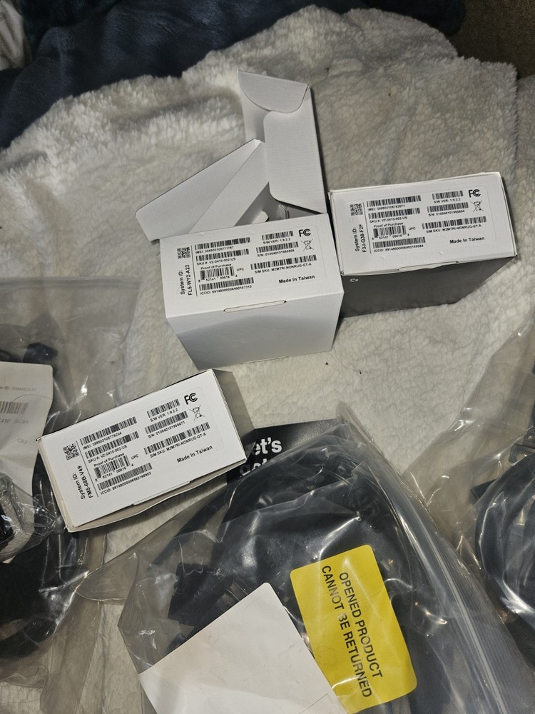 Verizon Auto Trackers (3)
