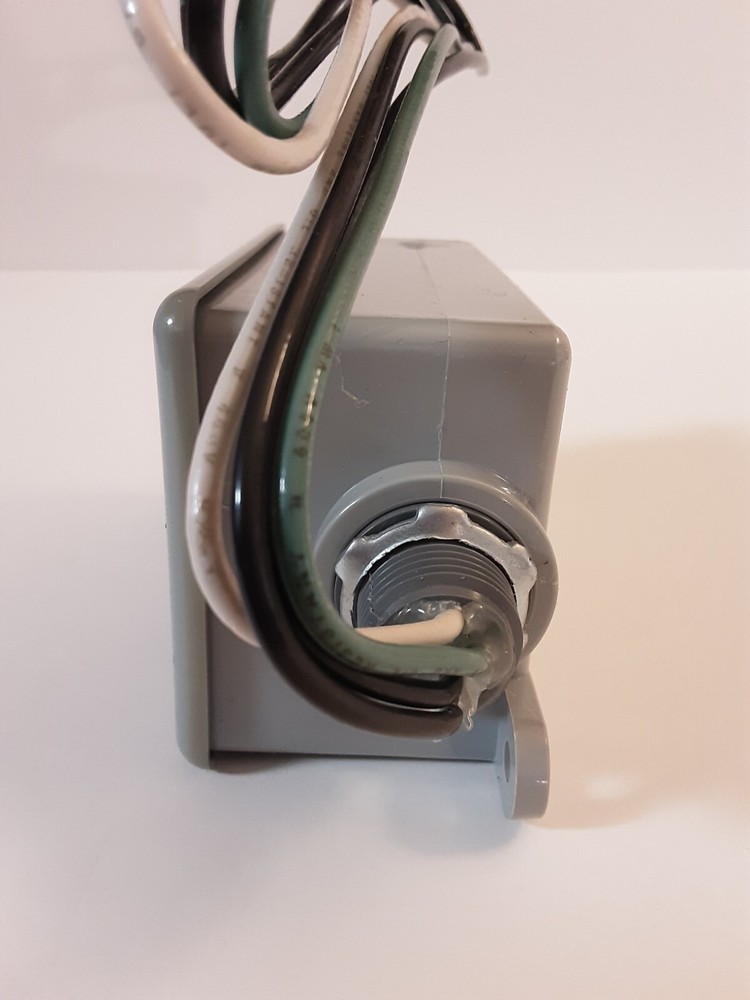 Vintage Scepter E Clips Transient Voltage Surge Suppressor Model 240H