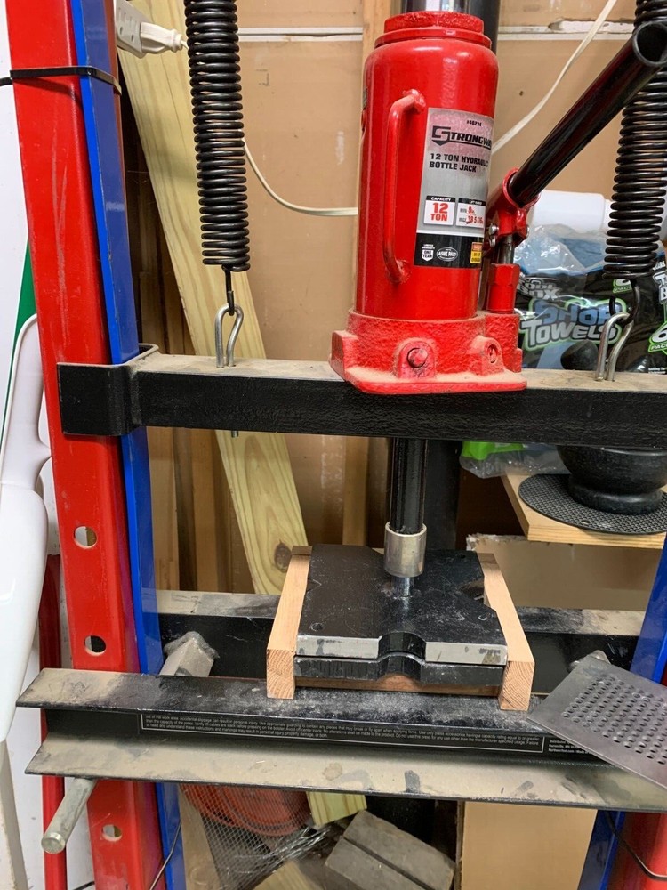 Large and Small Primer Plate System