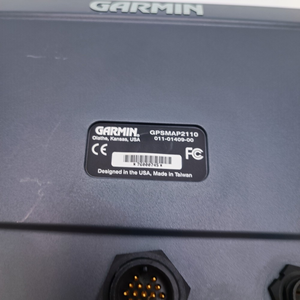 GARMIN GPSMAP 2110C COLOR CHARTPLOTTER FISH FINDER GPS 2010C NAVIGATION DISPLAY