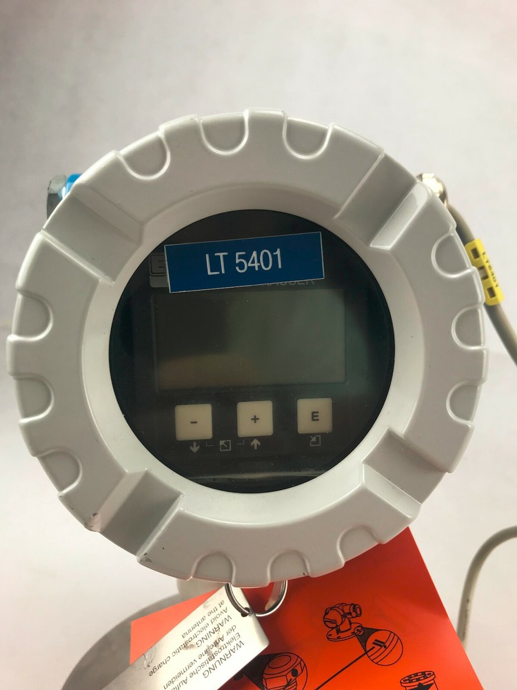 Endress+Hauser FMR245-GBYY9AA2C Micropilot M Transmitter Flow Meter