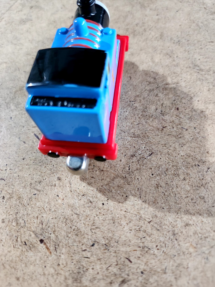 Thomas The Train Tank Engine Diecast 2002 (MS T-5)